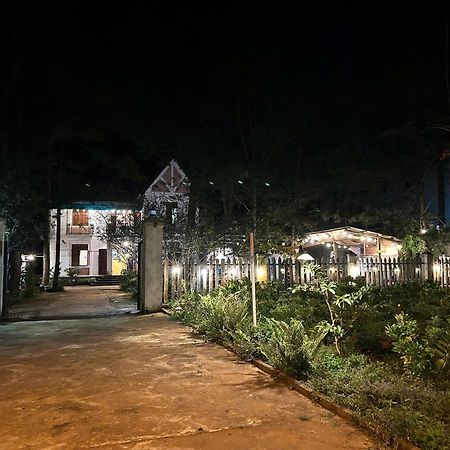 Chino Homestay Mang Den - Villa Tai Mang Den Κον Τουμ Εξωτερικό φωτογραφία
